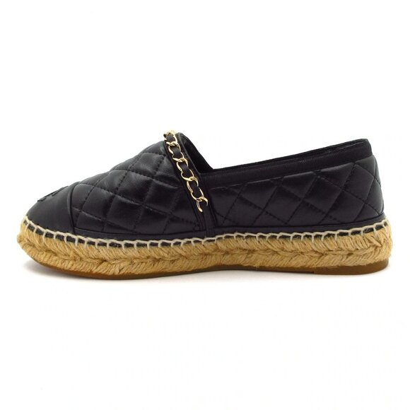 Authentic CHANEL Black Lambskin Women's Shoes Gold hardware br829-112025 - Picture 3 of 11